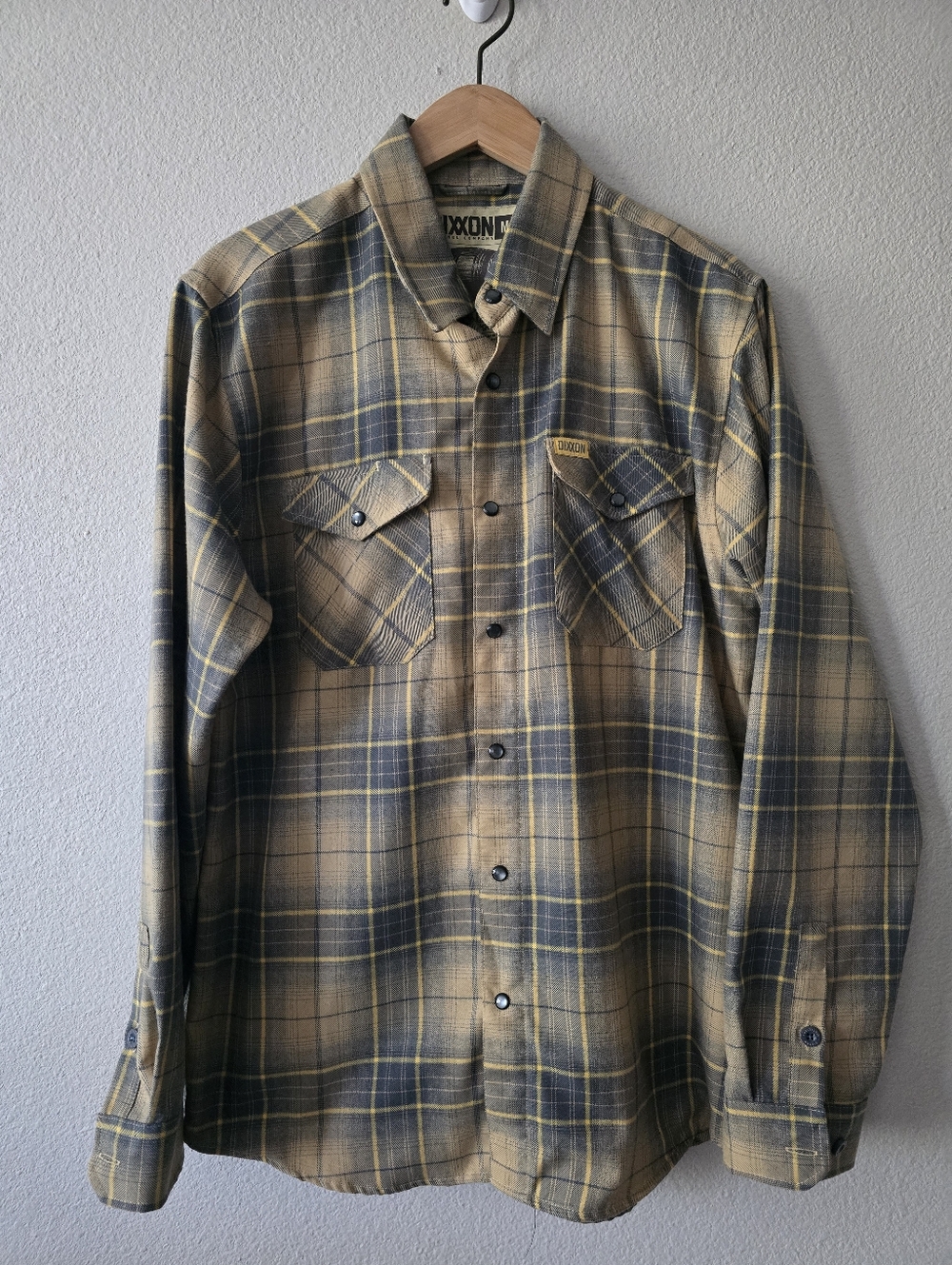 DIXXON Flannel The Distillery Shirt Men's Medium